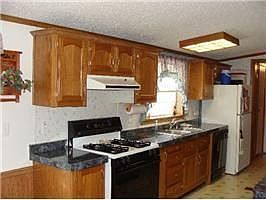 2nd image of 8017 County Road 9