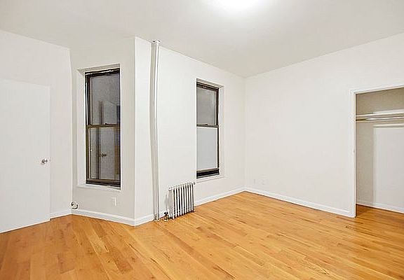 4th image of 1253 Saint Nicholas Ave APT 4B