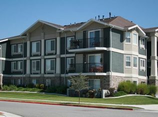 8278 S Resaca Dr UNIT L11, Sandy, UT 84070