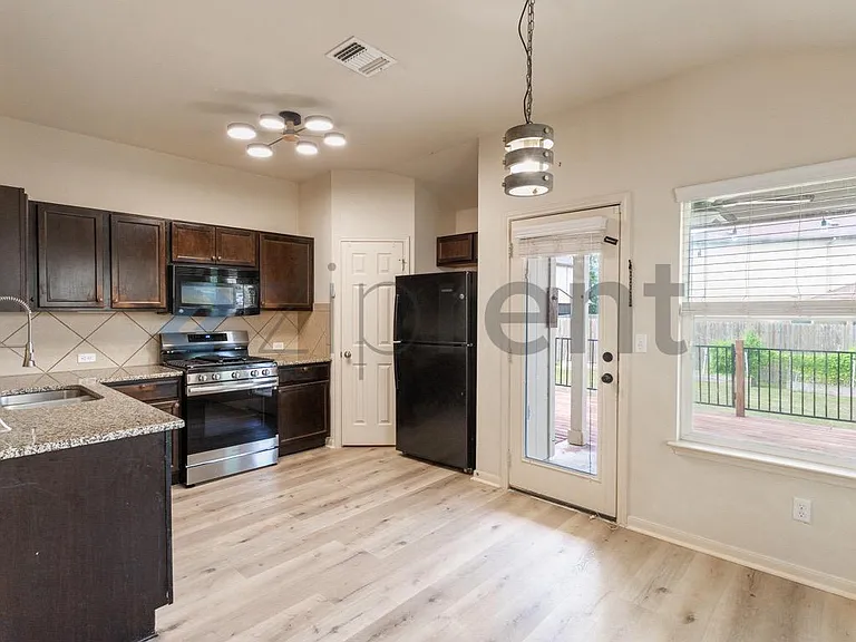 18333 Willow Sage Ln — Photo 5