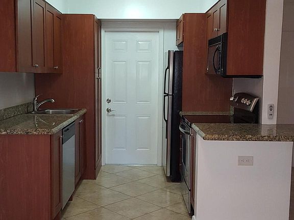 4th image of 4001 NE 21st Ave APT 201