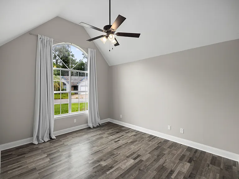 3045 Yorktown Cir — Photo 22