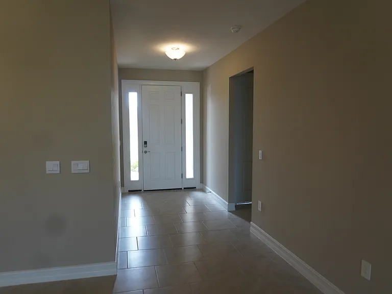 16027 Crofton Springs Way — Photo 7