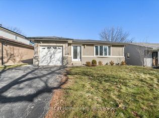 2584 Kinnerton Cres, Mississauga, ON L5K 2B2