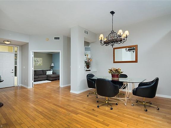 4th image of 25010 Cypress Hollow Ct APT 104