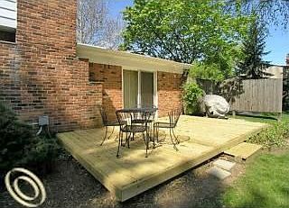 3rd image of 2651 Douglas Dr