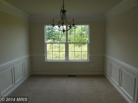 4th image of 401 Caribbean Ave