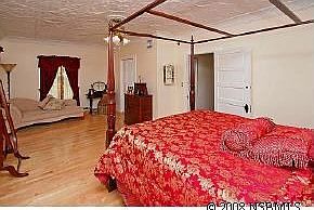 4th image of 214 Palmetto St