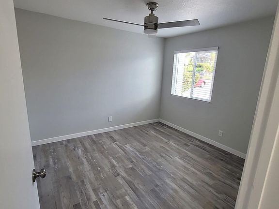 3rd image of 3928 Alabama St APT E