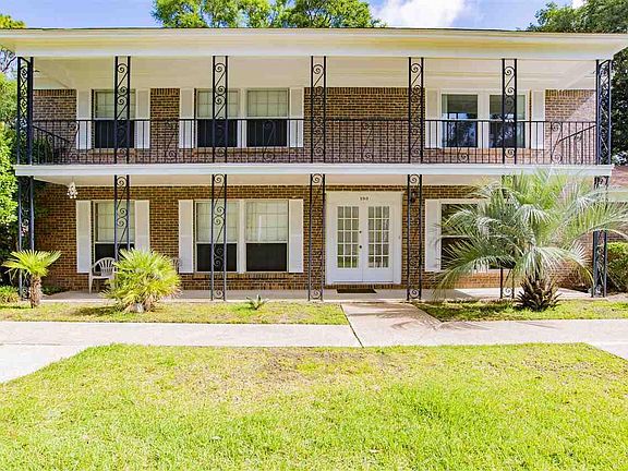 3rd image of 3313 Kingswood Ct #7D