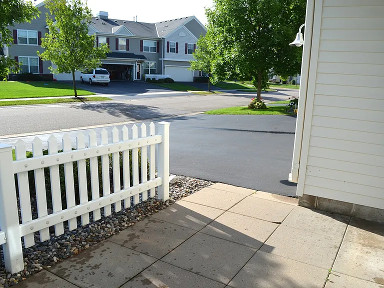 2008 Stahlke Way — Photo 2
