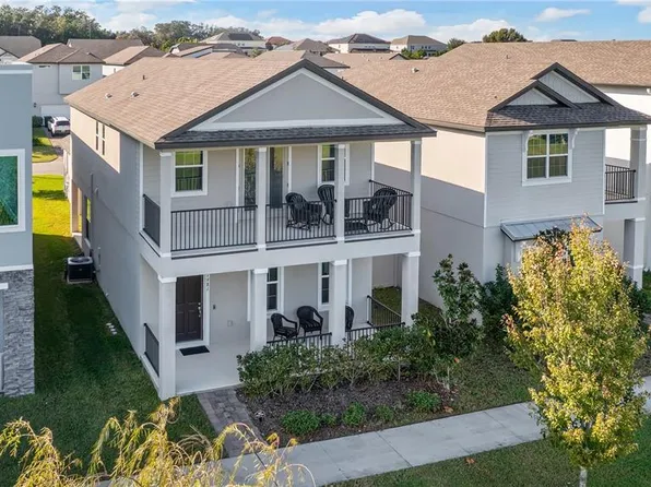 1981 White Feather Loop, Oakland, FL 34787