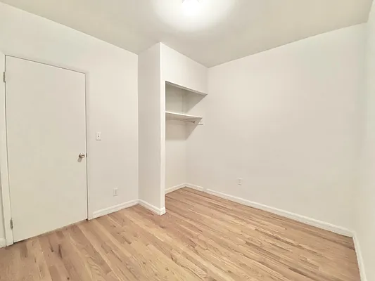 Rented by Bond New York | media 17