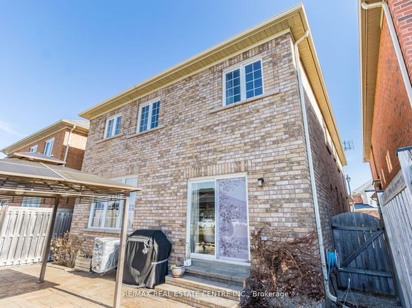 853 Stoutt Cres, Milton, ON L9T 7R1