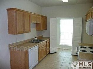 131 Collett Ct, Weatherford, TX 76088