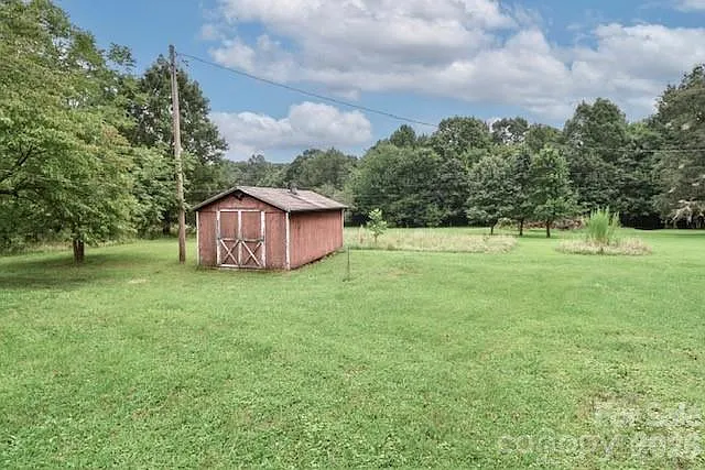 4320 Taylorsville Hwy — Photo 10
