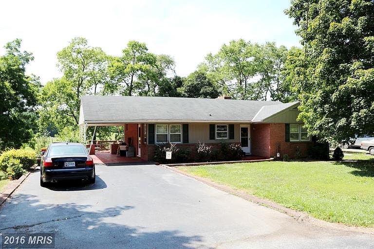 1st image of 12020 Greendale Dr