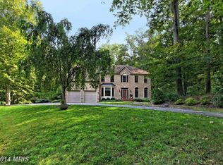 8201 Thomas Ashleigh Ln, Clifton, VA 20124