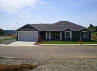 1265 SE Regan Hill Loop, Estacada, OR 97023