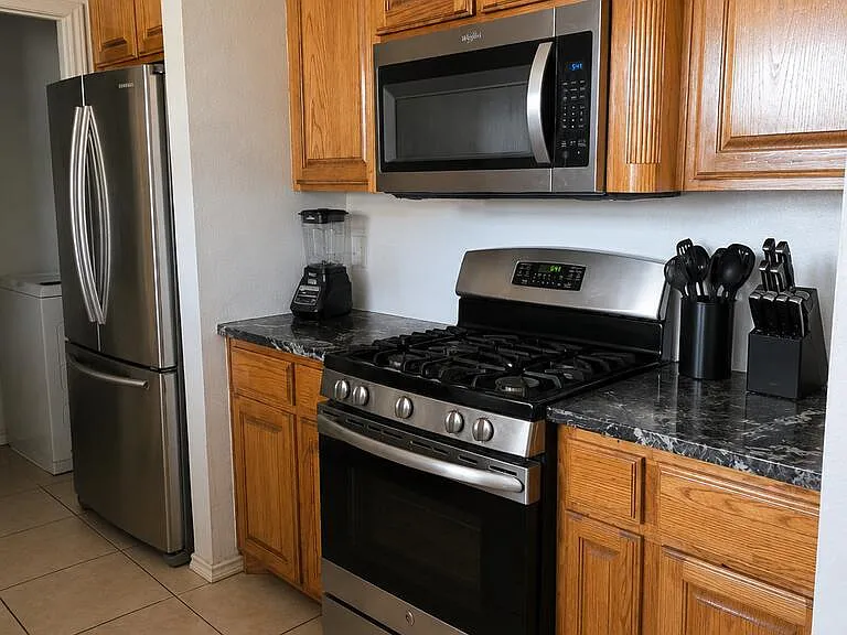 326 Cloud Ave — Photo 4