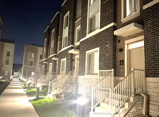 11 Almond Blossom Mews #138, Vaughan, ON L4K 0N7