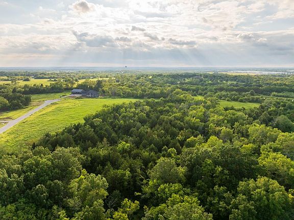 3rd image of LOT 5 Timber Ridge Dr