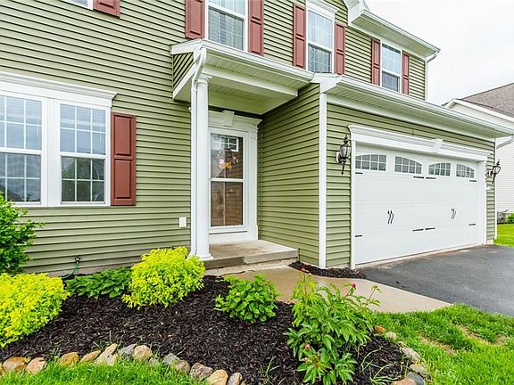 3rd image of 5192 Overlook Ln