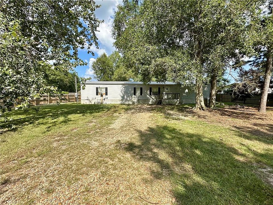 1st image of 20296 Sisters Rd