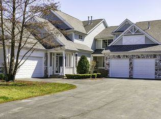 21313 Windy Hill Dr, Frankfort, IL 60423