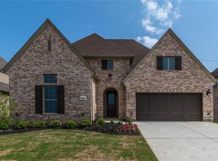 1064 Myers Park Trl, Roanoke, TX 76262