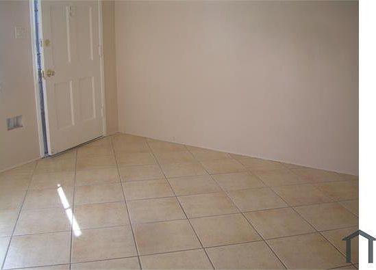 3rd image of 3503 S Bronson Ave