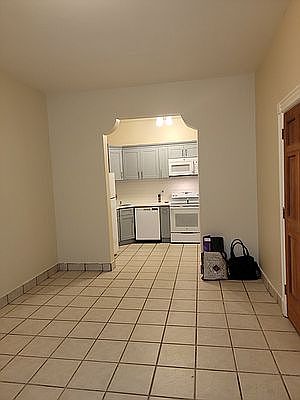 1st image of 30-80 Crescent St #2