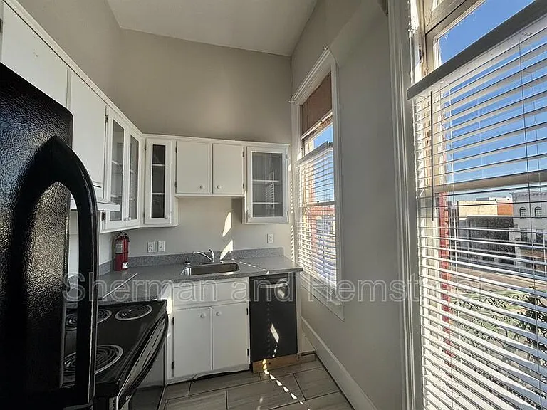 1030D E Broad St #1030D BROAD ST — Photo 3