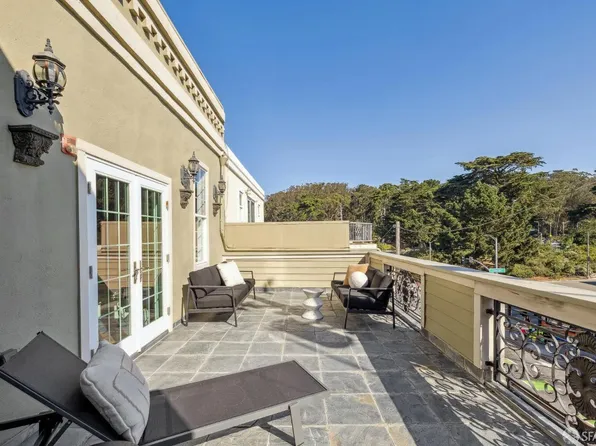 1217 20th Ave #A, San Francisco, CA 94122