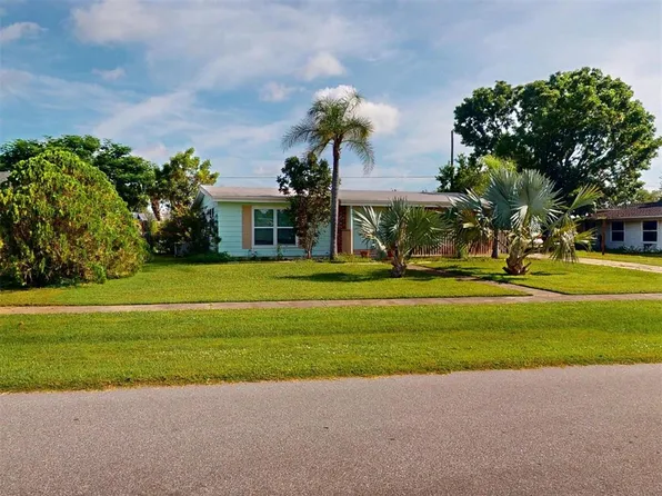 22268 Montrose Ave, Pt Charlotte, FL 33952