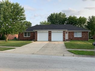 171 Sycamore St, Brownsburg, IN 46112