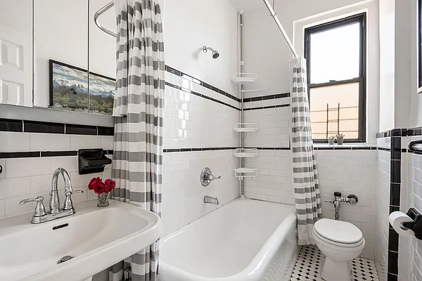Sold by Compass | media 6