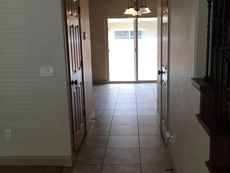 Hallway/Nook