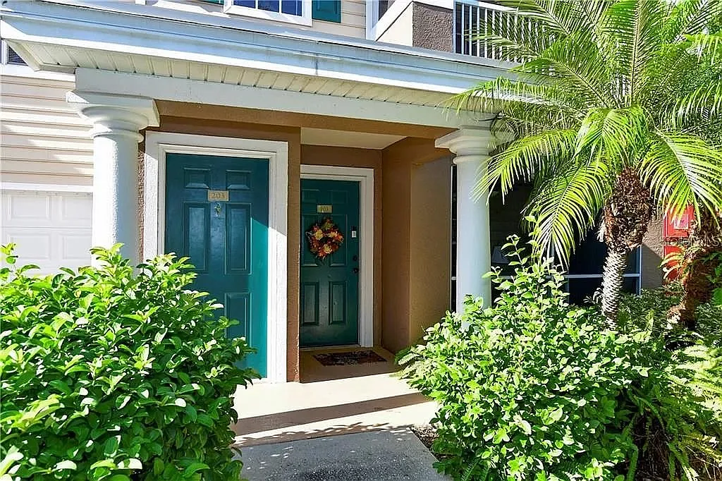 2 bed, 2.0 bath, 1080 sqft, $1,750 — Photo 1