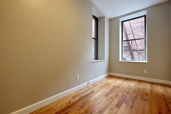 Rented by Keller Williams NYC | media 19