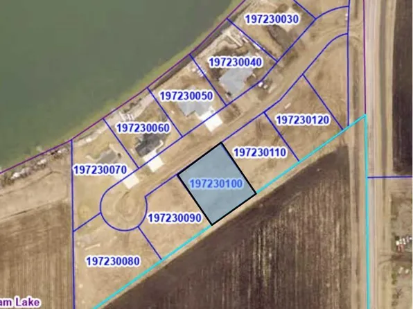 1138 Bingham Lake Dr, Bingham Lake, MN 56118