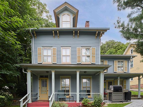 2nd image of 1641 Northern Boulevard