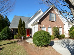 714 Peachtree Meadows Cir, Kernersville, NC 27284