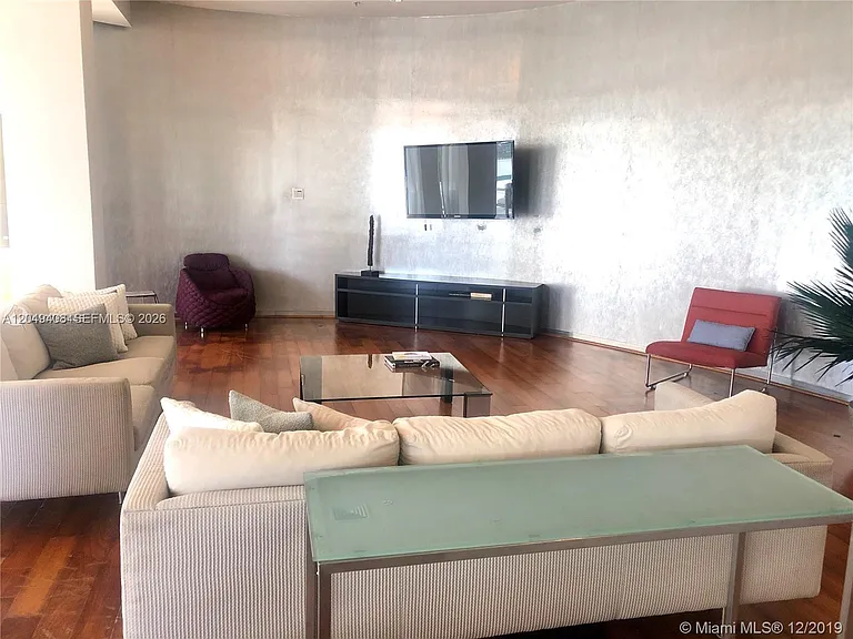10275 Collins Ave #230 — Photo 10