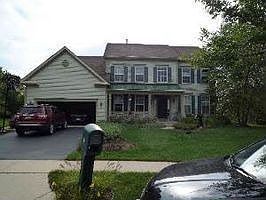 Home for Sale in Algonquin, Illinois $319,000