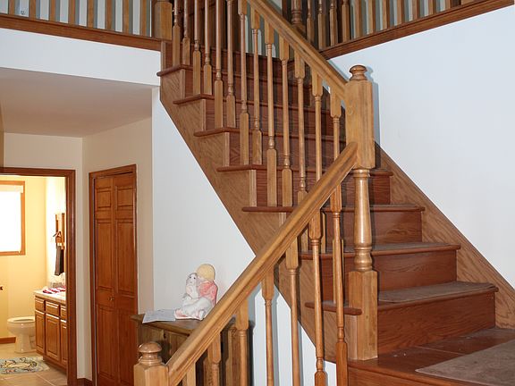 3rd image of 4840 Lorwood Dr