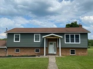 399 Sunny Brook Rd, Reedsville, WV 26547