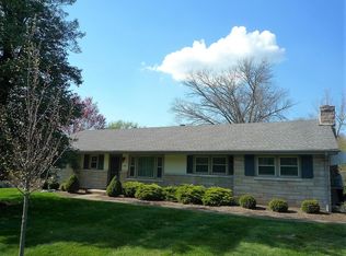 665 Beth Ln, Lexington, KY 40503