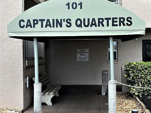 4th image of 101 N Riverside Dr APT 410