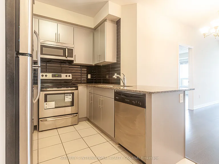 216 Oak Park Blvd #315 — Photo 10
